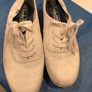 White Keds
